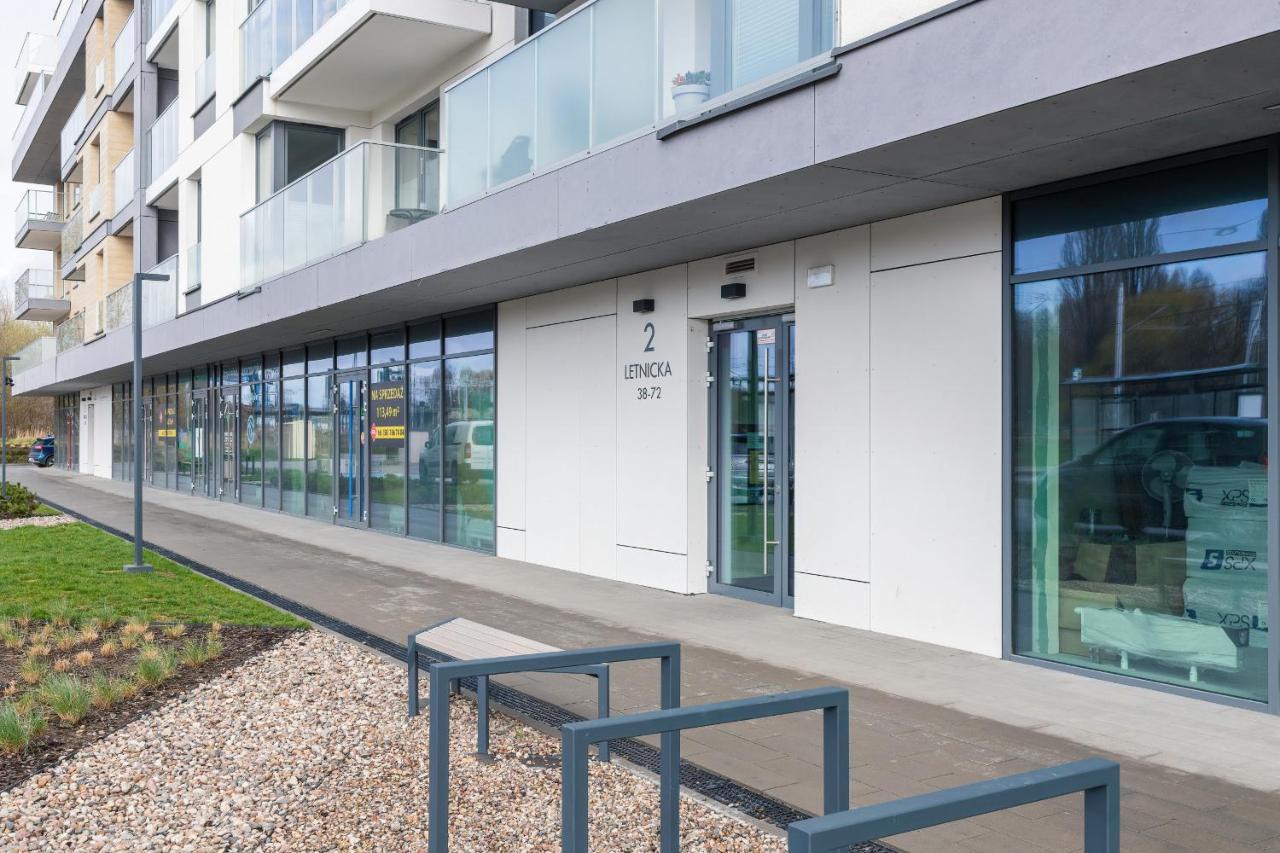 Letnicka By Renters Huoneisto Gdańsk